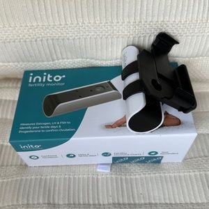 Inito Fertility Monitor iPhone 14 Pro